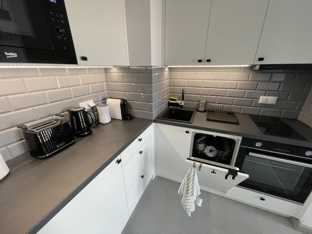 Prymasa Tysiaclecia 83A By Aparthouse Apartment Varşovia Exterior foto