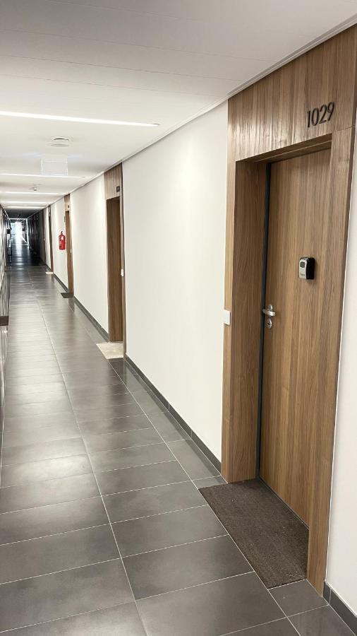 Prymasa Tysiaclecia 83A By Aparthouse Apartment Varşovia Exterior foto